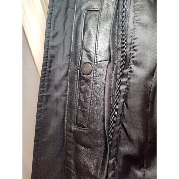 MOB Classic Series Black Leather Motorcycle Jacket Size 48 with removable lining - Picture 11 of 16
